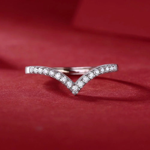 Flora Moissanite Ring