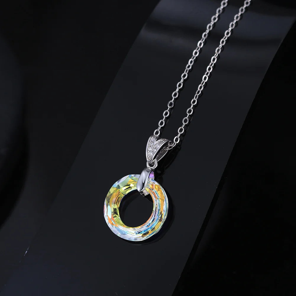 Orla Pendant Necklace