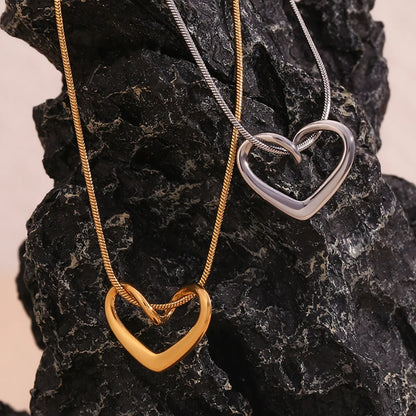 Cordina Heart Necklace