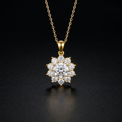 Clover Moissanite Necklace RIYOVA