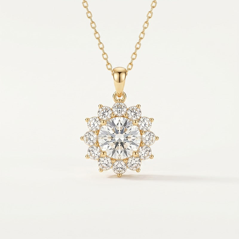 Clover Moissanite Necklace RIYOVA