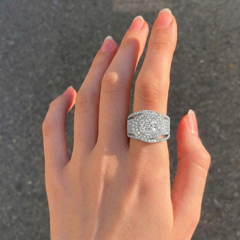 Lovina Iced Out Band Ring RIYOVA