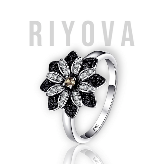 Smoky Blossom Ring