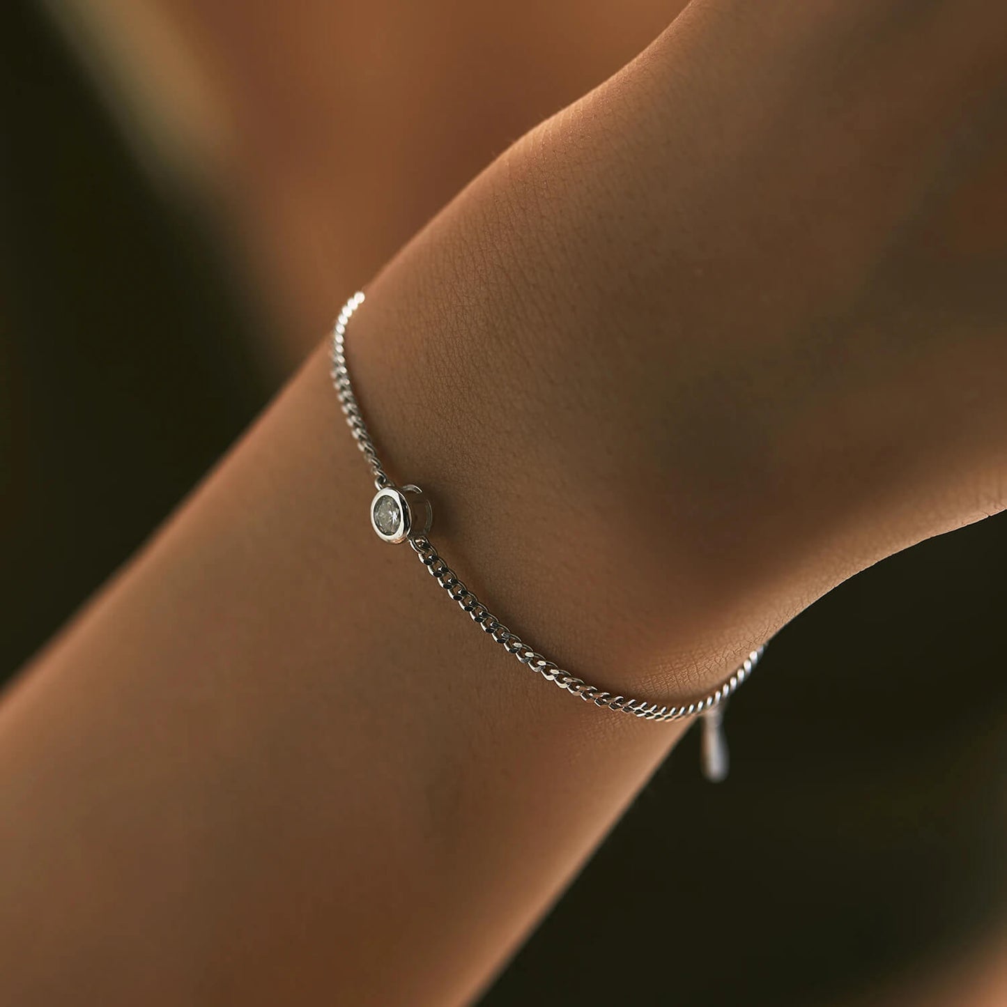 RIYOVA® Moissanite Bezel Bracelet