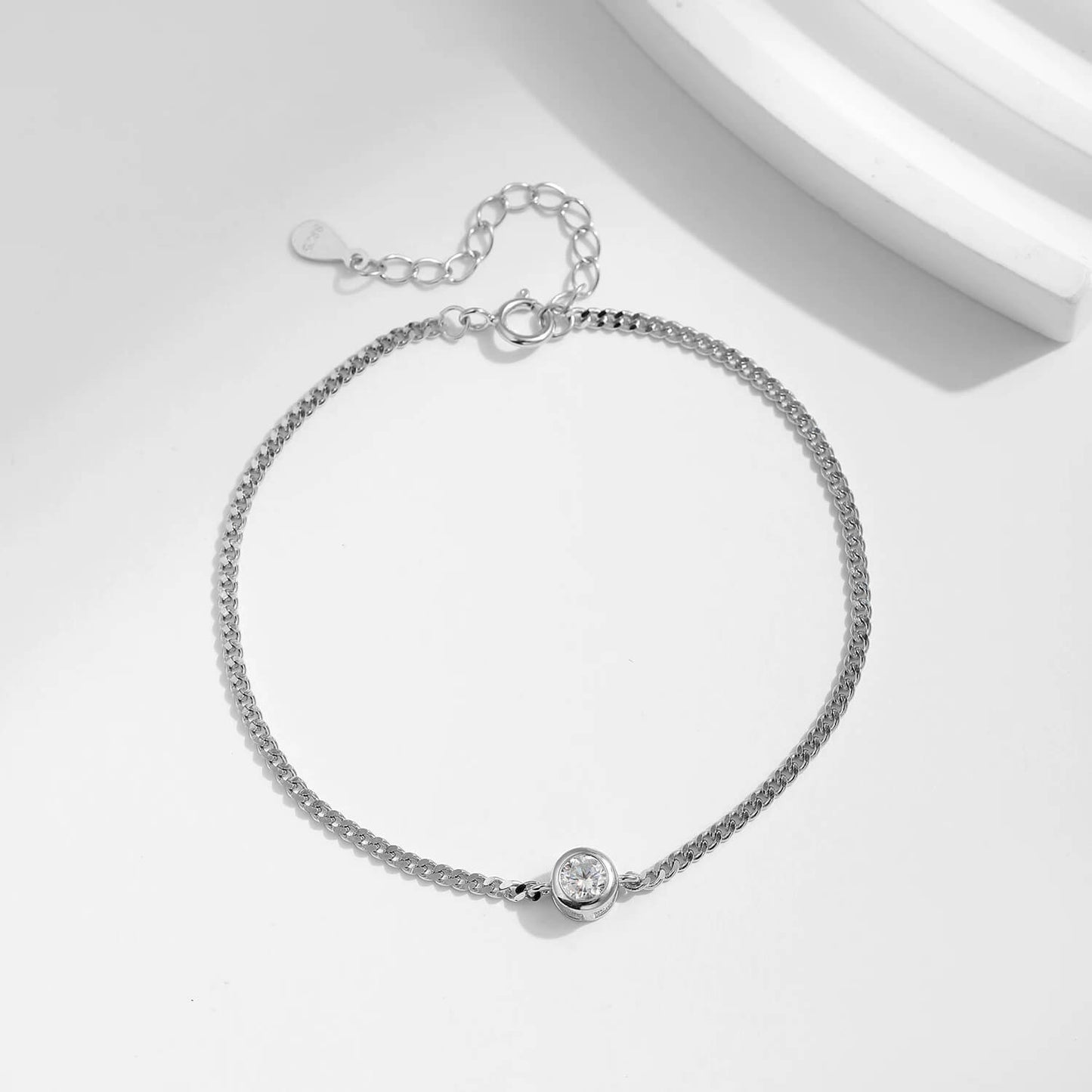 RIYOVA® Moissanite Bezel Bracelet