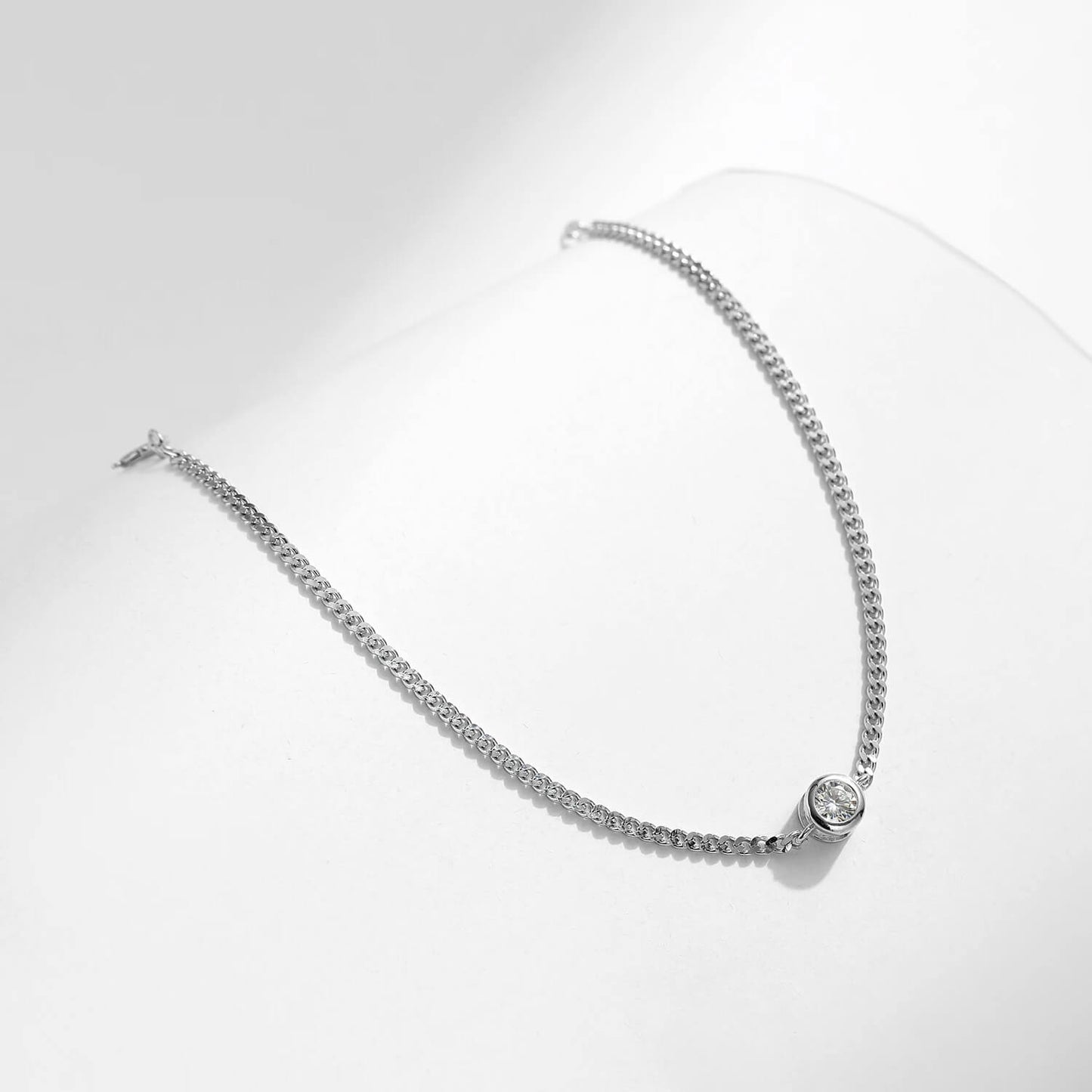 RIYOVA® Moissanite Bezel Bracelet