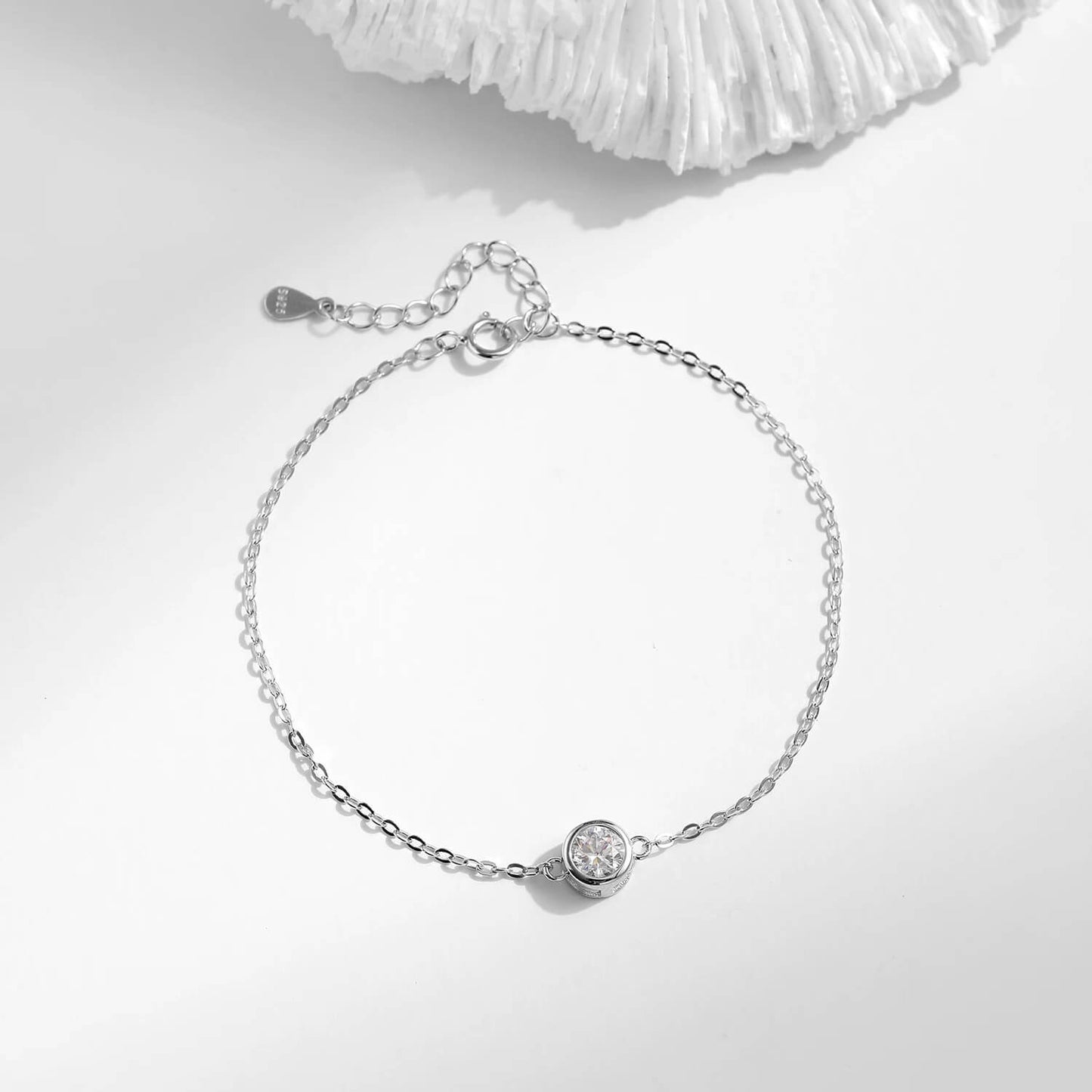 RIYOVA® Moissanite Classic Chain Charms Bracelet