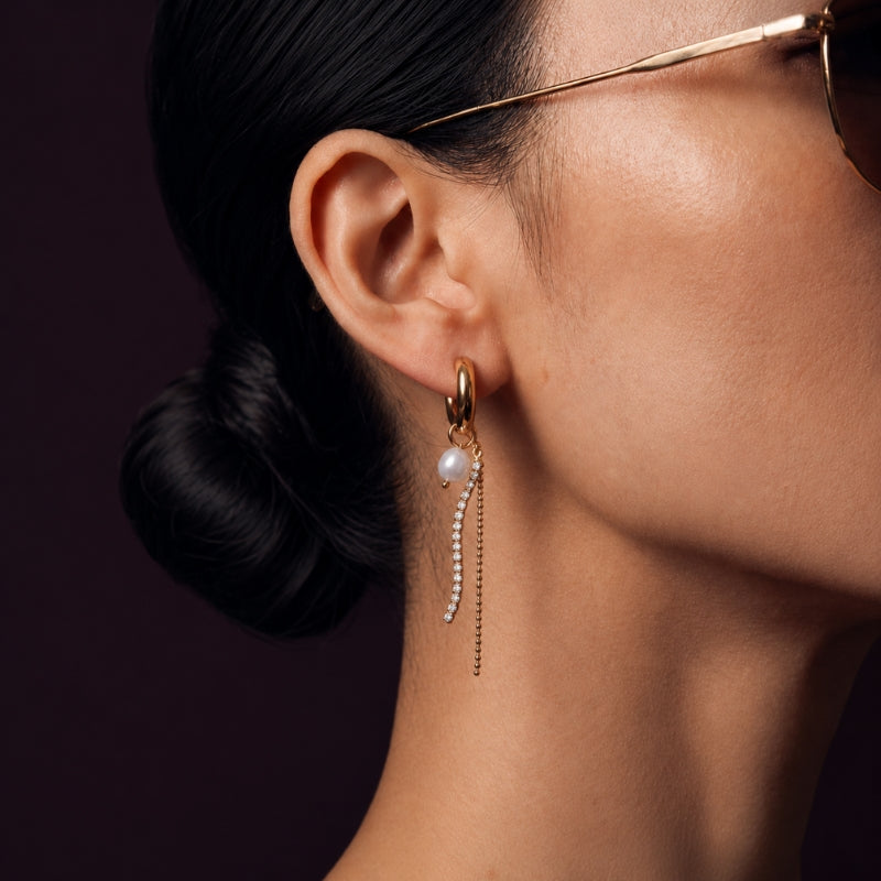Starburst Mismatched Pearl Earrings RIYOVA
