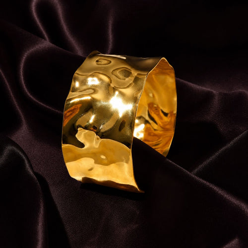 Zara Cuff Bracelet RIYOVA